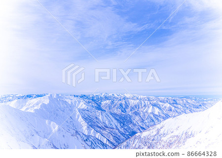 冬季山景插畫風格 86664328