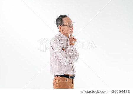 Worried thinking senior Worried thinking senior 86664428