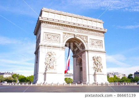 Arc de Triomphe in Paris Arc de Triomphe in Paris 86665139