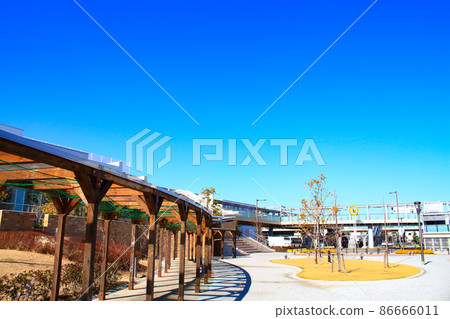 岡崎市JR岡崎站前廣場的風景 86666011