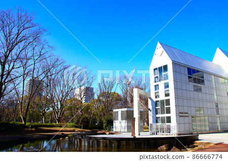 名古屋市風景和名古屋市美術館 86666774