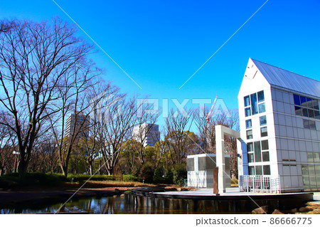 名古屋市風景和名古屋市美術館 86666775