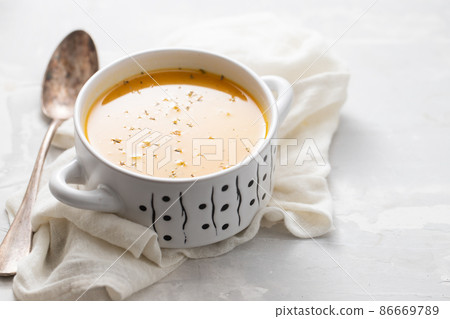 fresh vegetable cream soup in the bowl fresh vegetable cream soup in the bowl 86669789