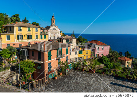 Village of Pieve Ligure 86676875