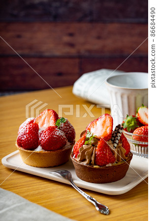 Strawberry tart cafe Strawberry tart cafe 86684490