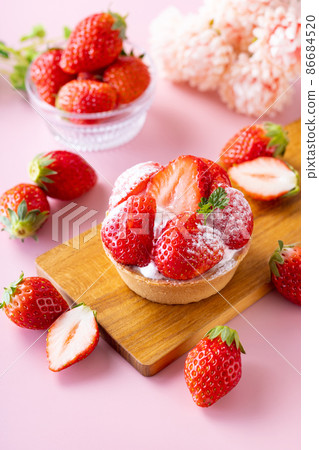 Strawberry tart buffet Strawberry tart buffet 86684520