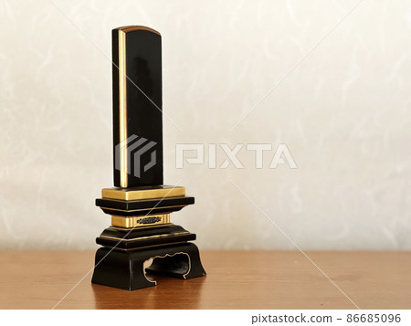 Black traditional mortuary tablet _ licking 86685096