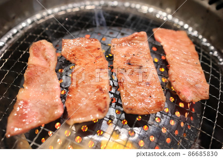 Japanese black beef rose roasted meat 86685830