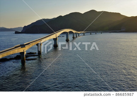 太陽從都靈栖山展望台升起到中越木島和越木橋 86685987