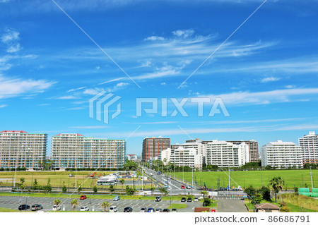 Blue sky cityscape Mansion scenery Blue sky cityscape Mansion scenery 86686791