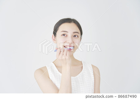 Female toothpaste 86687490