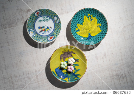 [Ishikawa Prefecture] Traditional craft Kutani ware image 86687683