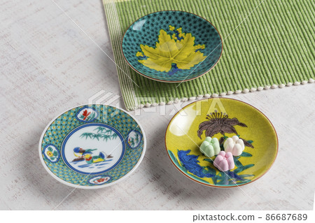 [Ishikawa Prefecture] Traditional craft Kutani ware image 86687689