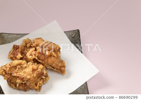 炸雞（水平照片_multiple_pink背景） 86690299