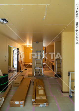 Detached new house construction work 86693726