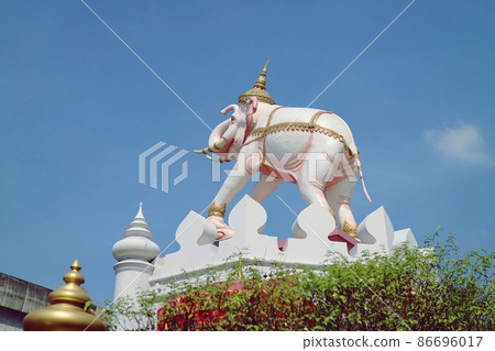 泰國曼谷知名景點 The Erawan Museum三頭象神博物館 86696017