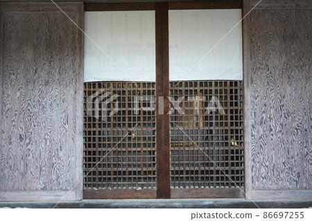 Reishoji is a Soto sect temple located in Omachi City, Nagano Prefecture, at the foot of the Northern Alps. 86697255