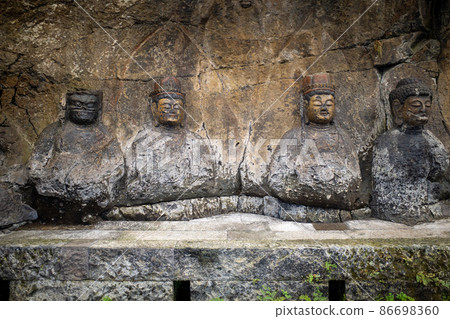 Usuki Stone Buddha, a national treasure of Usuki City, Oita Prefecture 86698360
