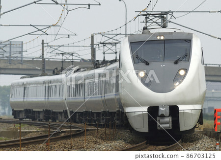 北陸本線加賀-笠間-三河JR西683系列T22+T18編隊(金澤)雷鳥 北陸本線加賀-笠間-三河JR西683系列T22+T18編隊(金澤)雷鳥 86703125