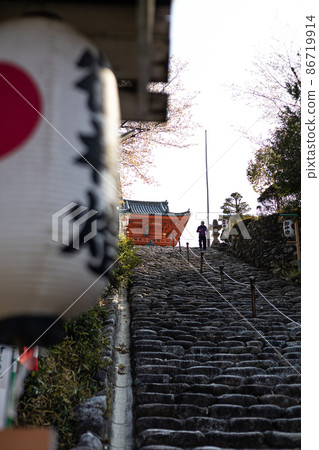 EOSRP. After Ehime Dogo, Isaniwa worshipers. EOSRP. After Ehime Dogo, Isaniwa worshipers. 86719914