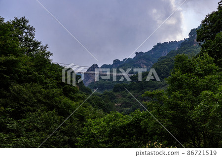 Beijing mountain bairui valley and gushan valley Beijing mountain bairui valley and gushan valley 86721519