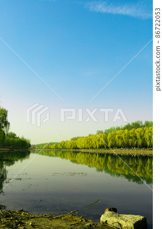 China Beijing Summer Palace misty lake and tree view China Beijing Summer Palace misty lake and tree view 86722053