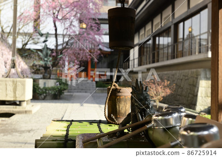 Rokkakudo Chozuya Chozubachi Ryuguchi 86725914