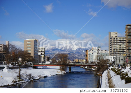 Morioka Kaiun Bridge in winter 86731192