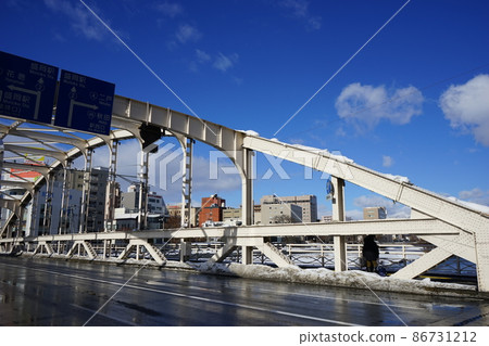 Morioka Kaiun Bridge in winter Morioka Kaiun Bridge in winter 86731212
