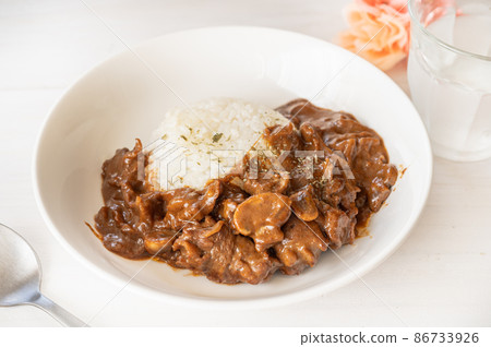 Beef stroganoff 86733926