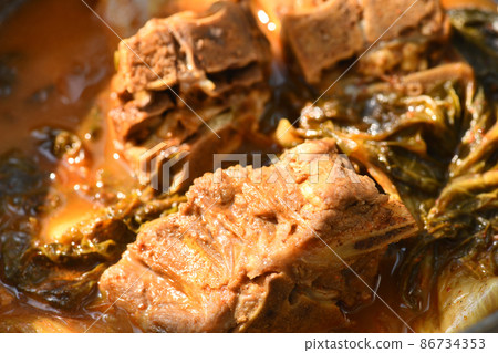 Korean food. Korean pork back-bone stew and pork backbone hangover soup Korean food. Korean pork back-bone stew and pork backbone hangover soup 86734353