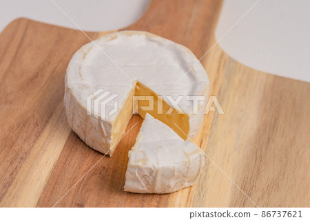 Camembert cheese Camembert cheese 86737621