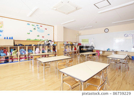 幼兒園、托兒所、教室、兒童設施、教育設施、影像資料 86739229