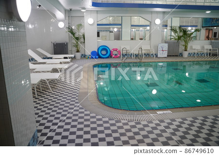 Hotel indoor pool Hotel indoor pool 86749610