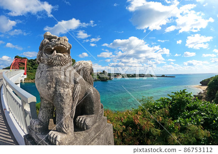 沖繩海和志佐藍天 86753112