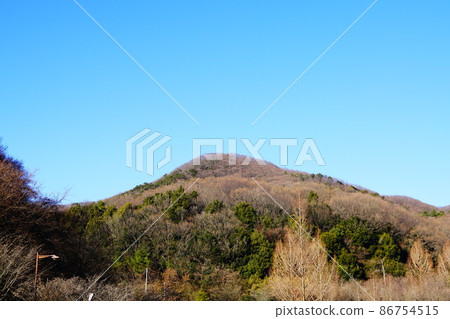 從岩船運動公園看到的大明神山 從岩船運動公園看到的大明神山 86754515