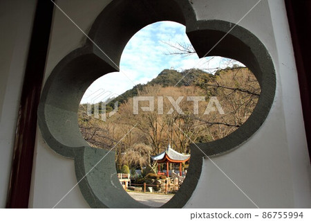 Walking around Gifu Park in winter ・ 12 (near Gifu Park, Gifu City) Walking around Gifu Park in winter ・ 12 (near Gifu Park, Gifu City) 86755994