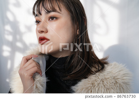 Dressed up women Dressed up women 86763730
