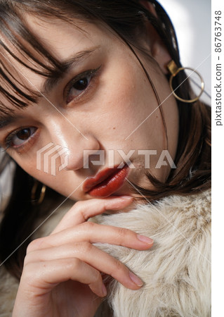 Dressed up women Dressed up women 86763748
