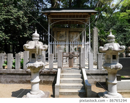 佐藤兄弟墓(福島縣飯坂町) 佐藤兄弟墓(福島縣飯坂町) 86765294
