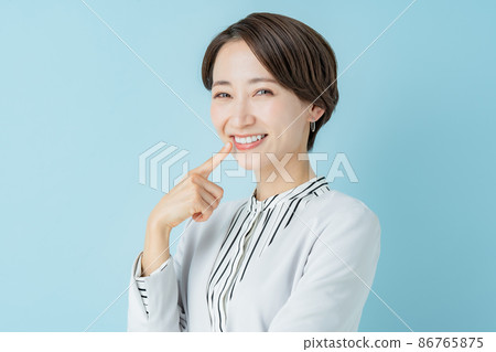 Dental Oral Care Whitening Teeth 86765875