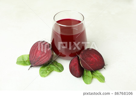 Concept of healthy drink with beetroot smoothie 86768106
