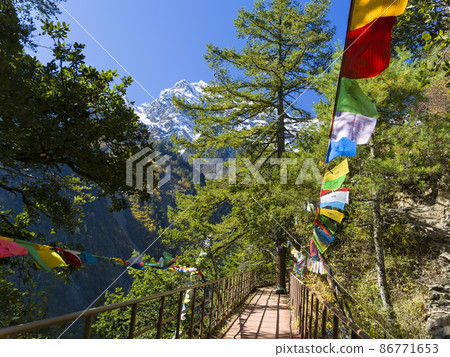 Meili Snow Mountain, Deqin, China, Yunnan, China 86771653