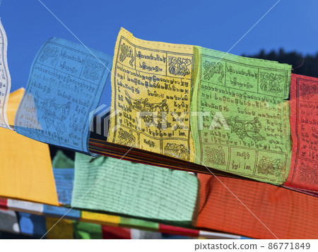 藏傳佛教五彩經幡 86771849