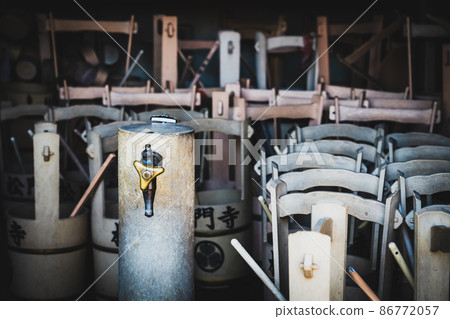 Temple grave, grave visit, memorial service tub, grave cleaning 86772057