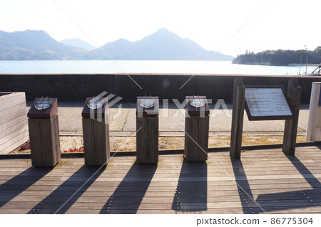 Okunoshima "Seawater Thermometer" Okunoshima "Seawater Thermometer" 86775304