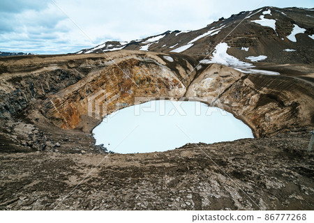 Viti sulfur lake Viti sulfur lake 86777268