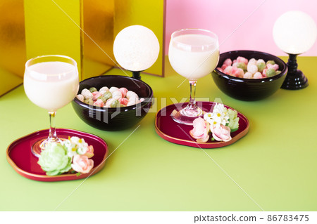 桃花節、Hina-arare 和 Shirozake (Amazake) 桃花節、Hina-arare 和 Shirozake (Amazake) 86783475