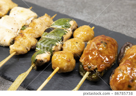 Assorted delicious yakitori Assorted delicious yakitori 86785738
