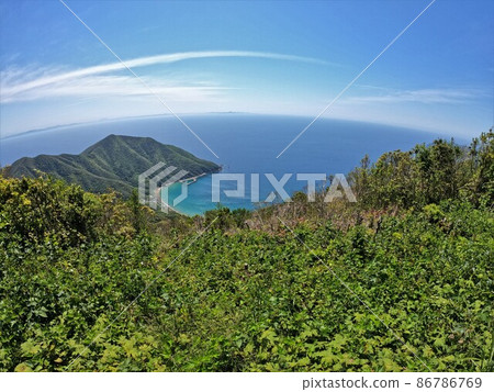 Ashihama and the sea from the summit of Mt. Odake Ashihama and the sea from the summit of Mt. Odake 86786769